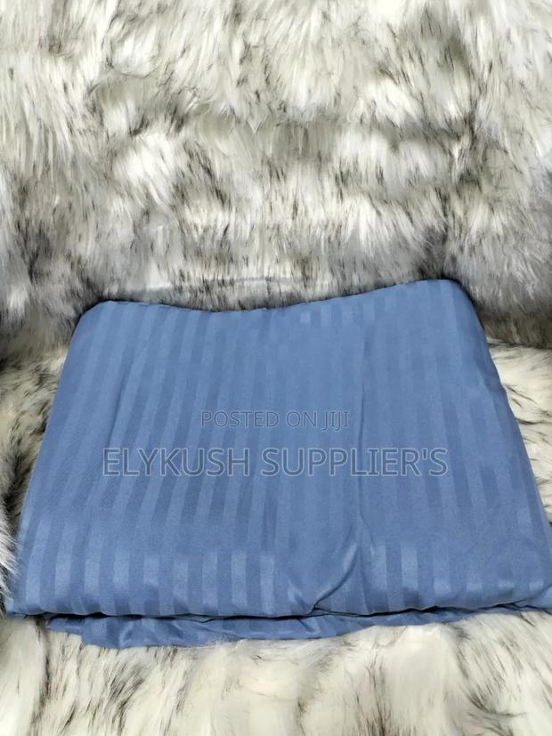 Extra King Size Strippedcotton Bedsheet*
 Size: *7*8 (250*270cm)* - thumbnail 2