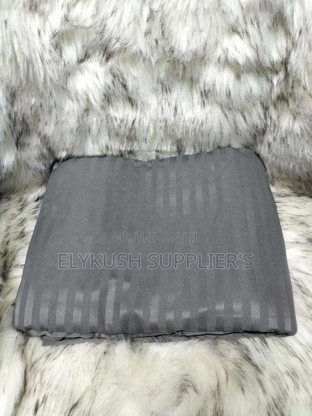 Extra King Size Strippedcotton Bedsheet*
 Size: *7*8 (250*270cm)* - thumbnail 4