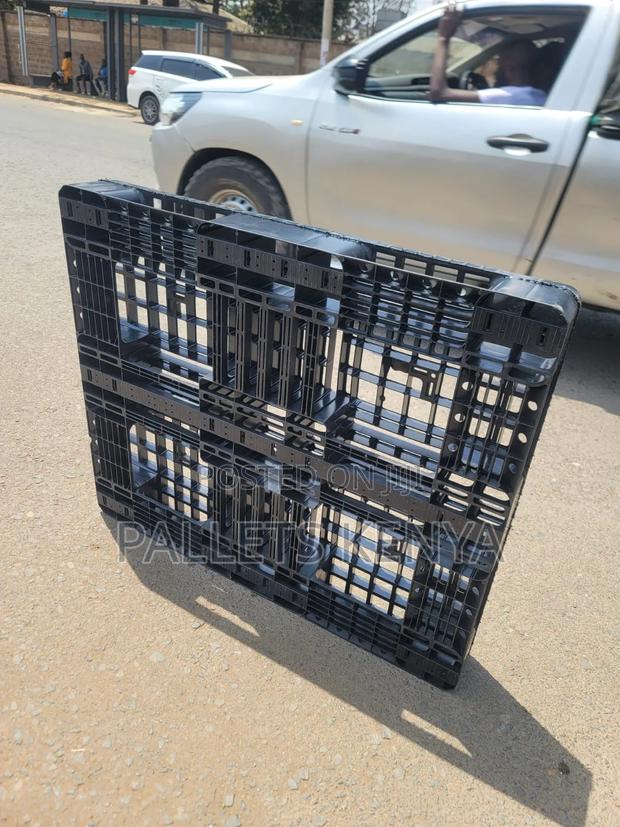 New Plastic Pallets : 1200x1000x150
