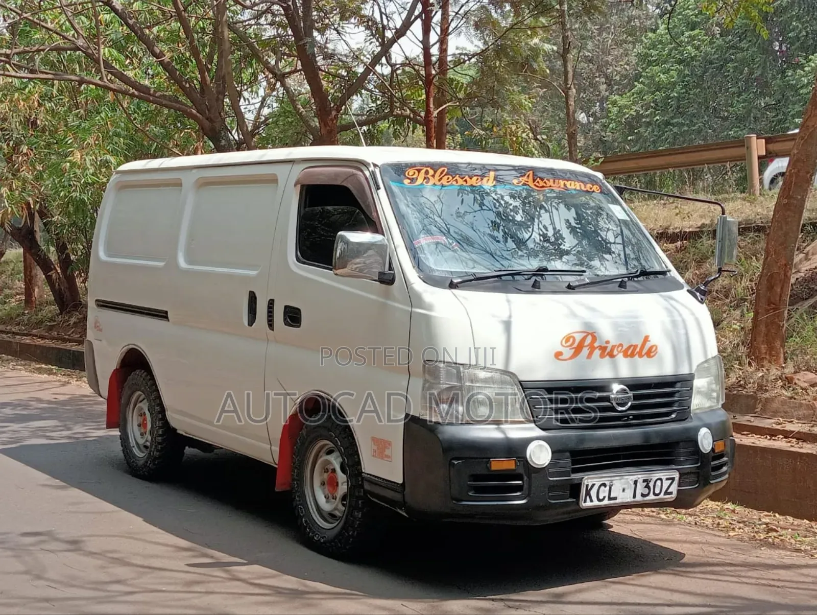 Nissan Caravan (Urvan) 2010 White