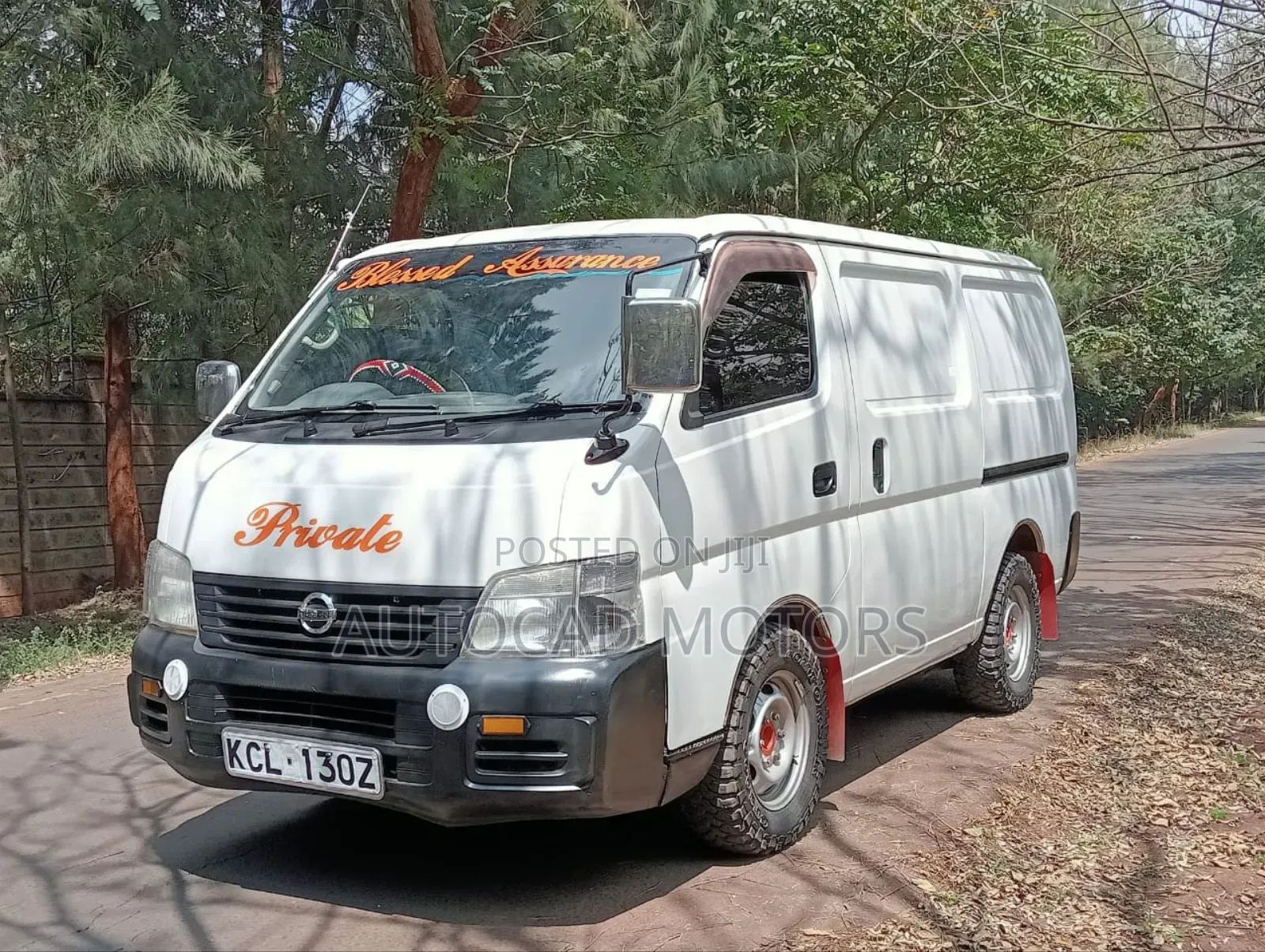 Nissan Caravan (Urvan) 2010 White