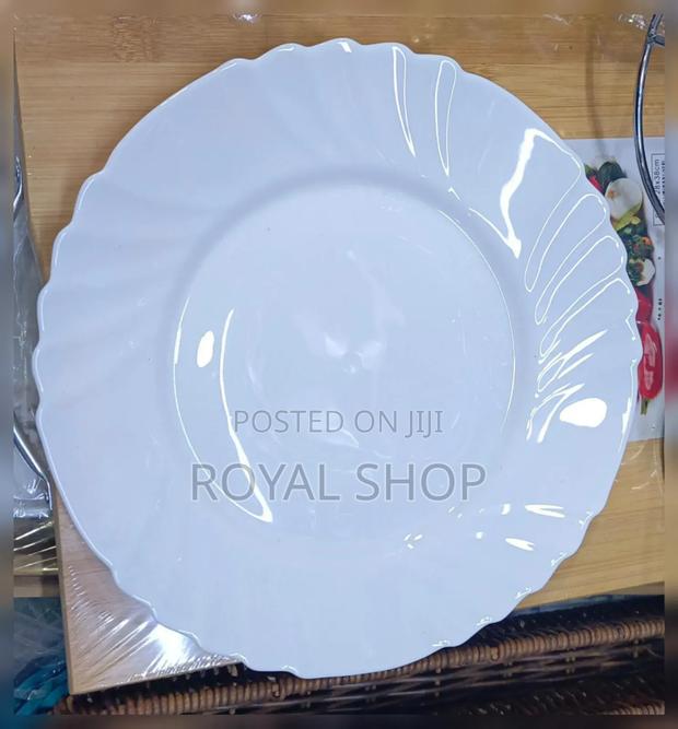 6 Pieces Ceramic Plates - main view