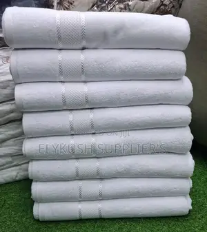 * High Quality Large White Towels *
~Size: *90*165cm (Large
