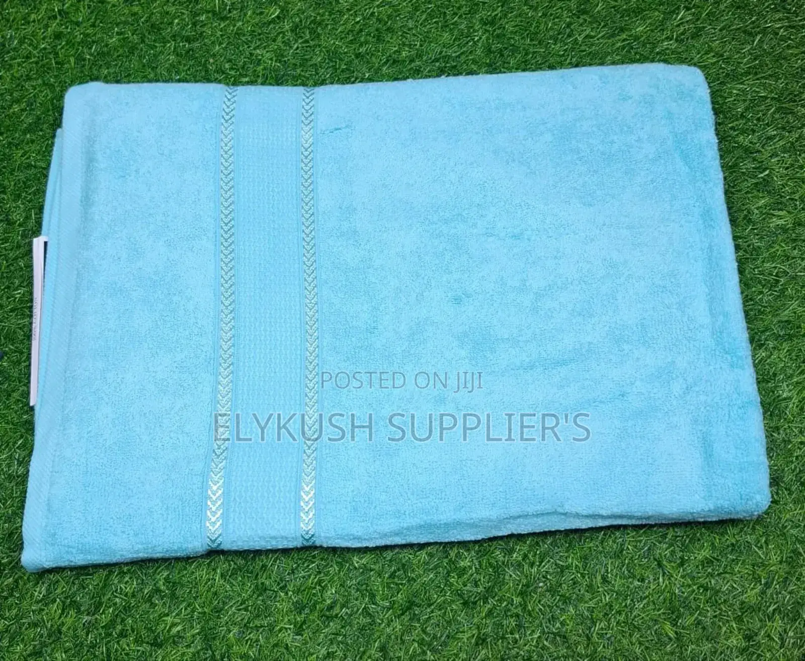 *High Quality Large Coloured Towels 
~Size: 90*165cm (Large)