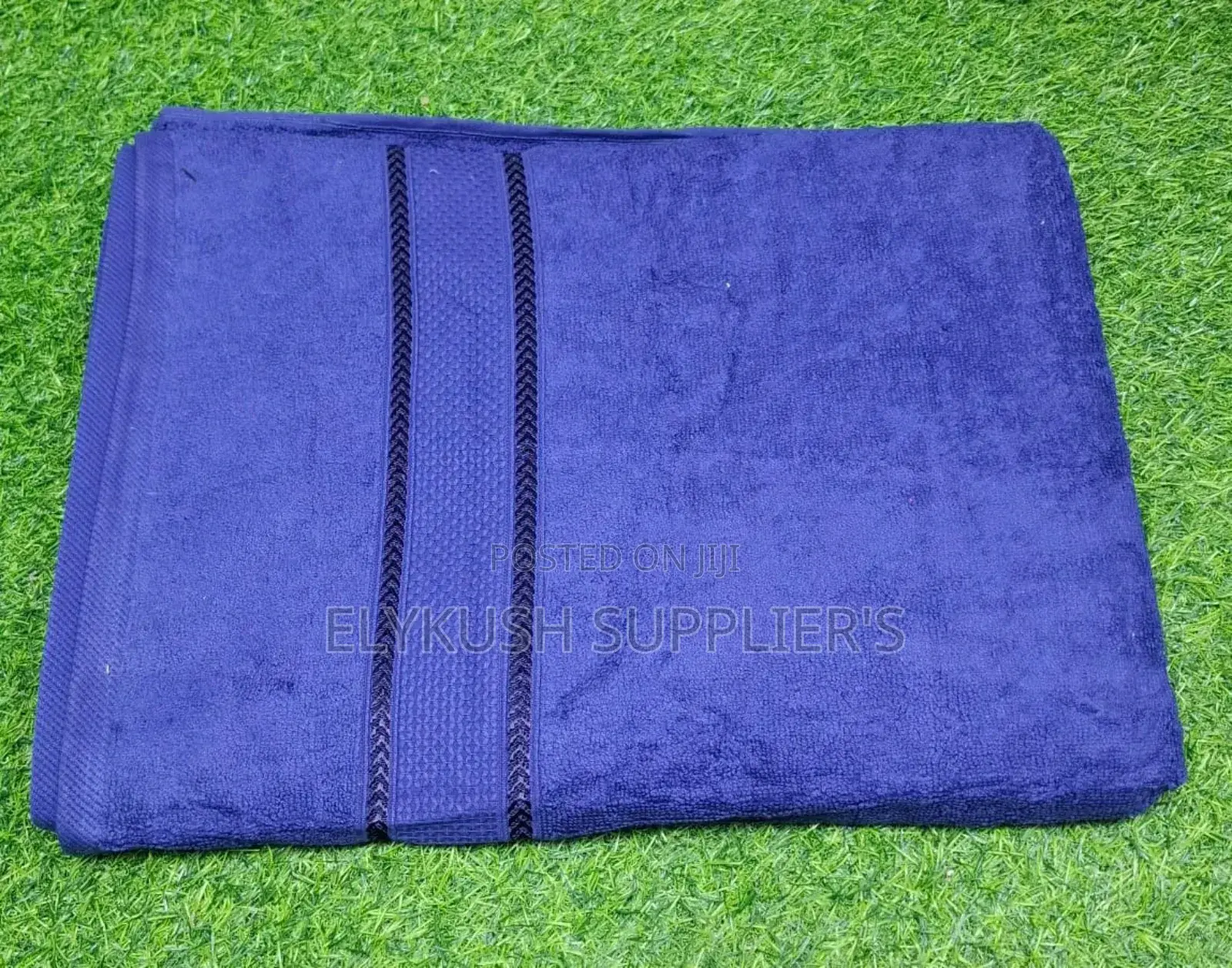 *High Quality Large Coloured Towels 
~Size: 90*165cm (Large)