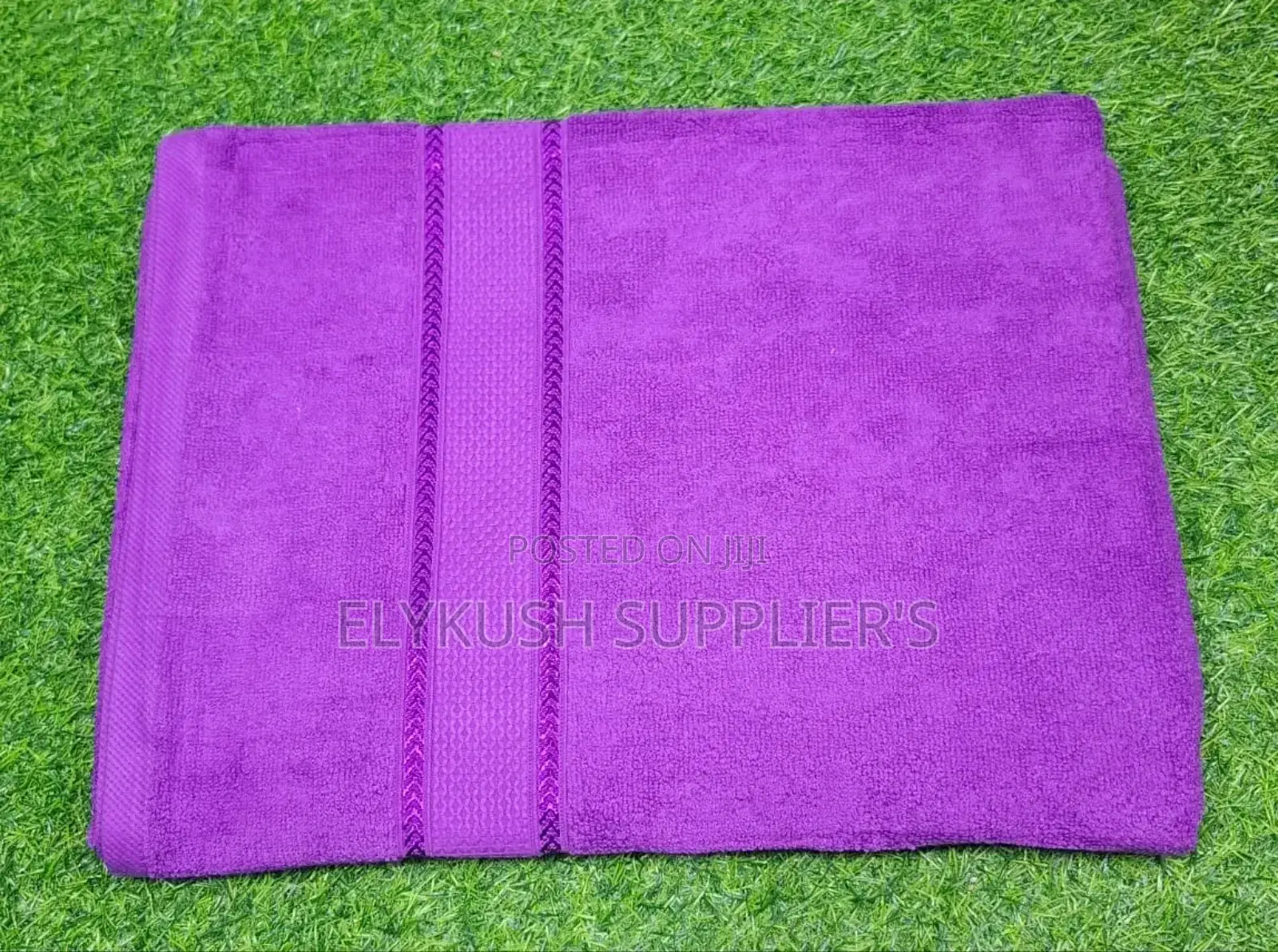 *High Quality Large Coloured Towels 
~Size: 90*165cm (Large)