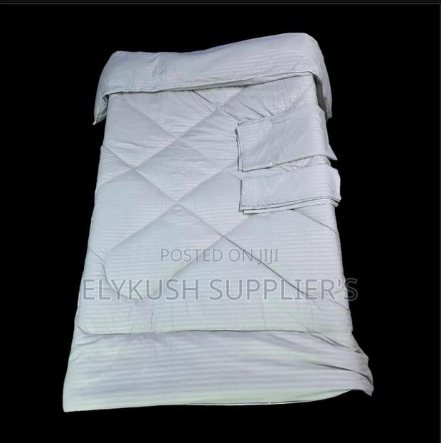 Luxurious Extra King Size Duvet