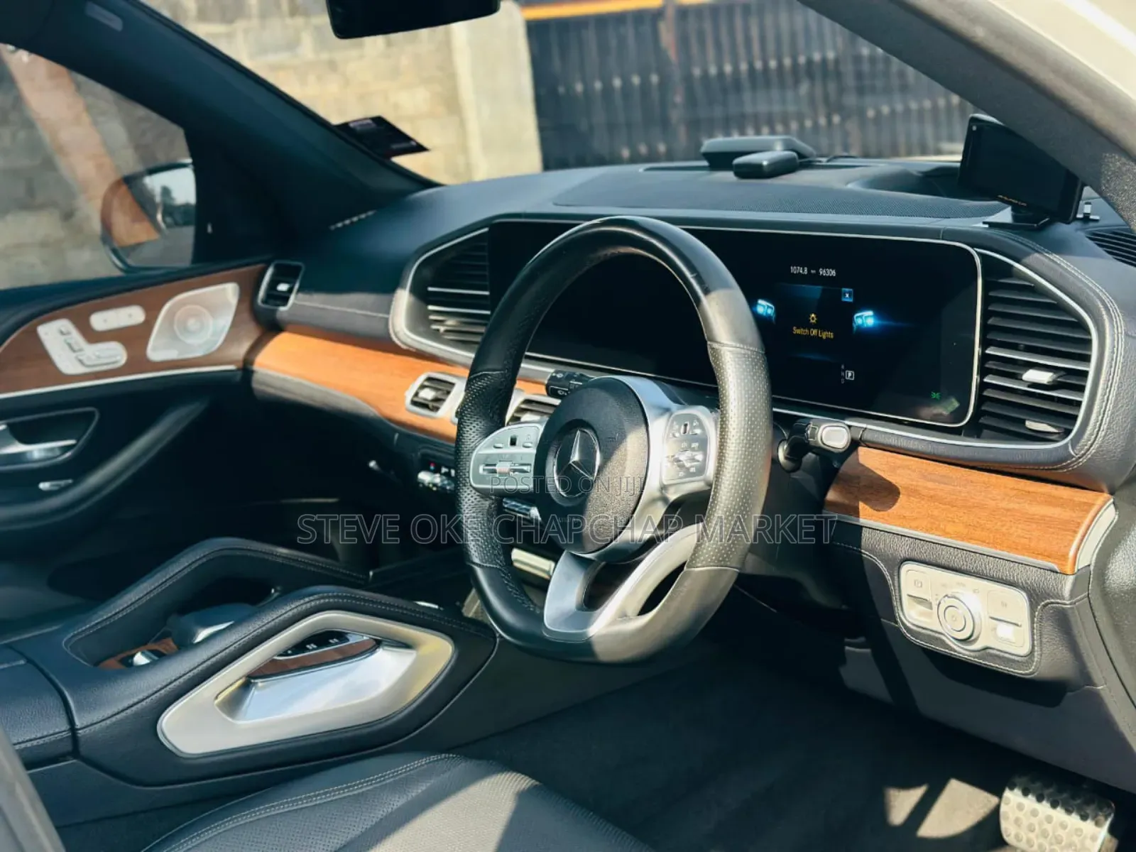 Mercedes-Benz GLE-Class 2019 White