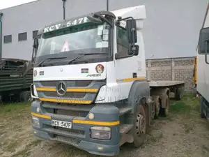 Flatbed/Skeleton/Containerised Trailers for Errands Are Available