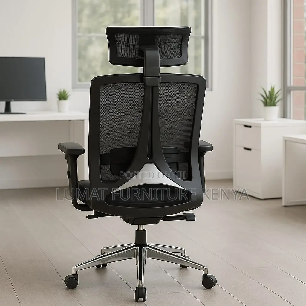 Ergonomic Swivel Office Chair With Armrests