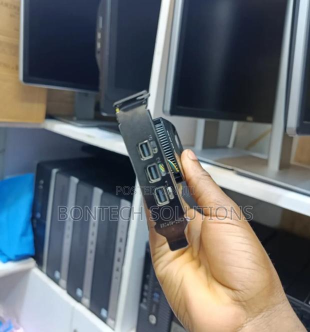 Nvidia Quodro P400 2gb - thumbnail 2
