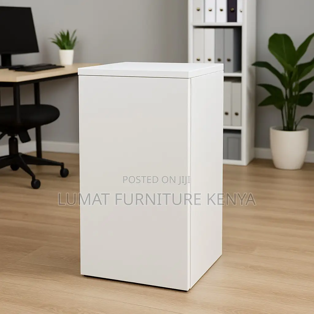 Strong Office Filing Cabinet – 3 Drawers