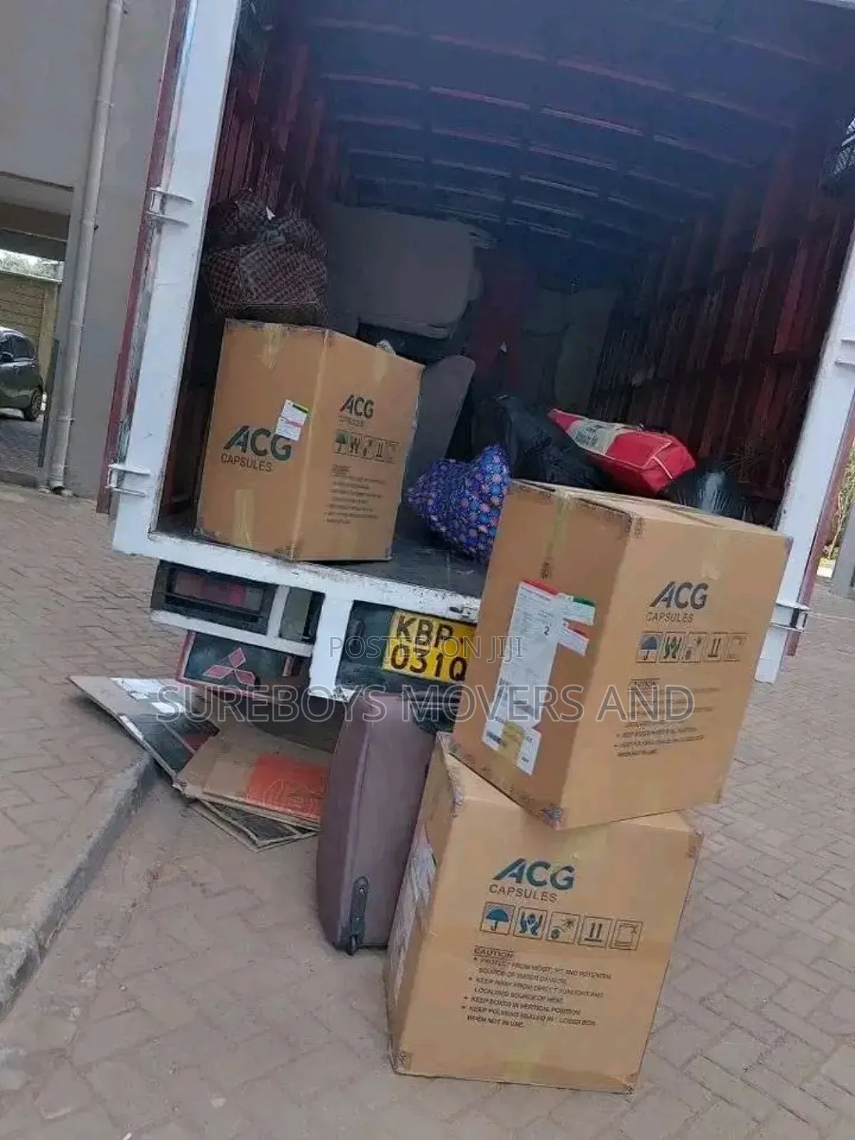 Ask for Transport//Movers Lorry, Pickup, and Trucks