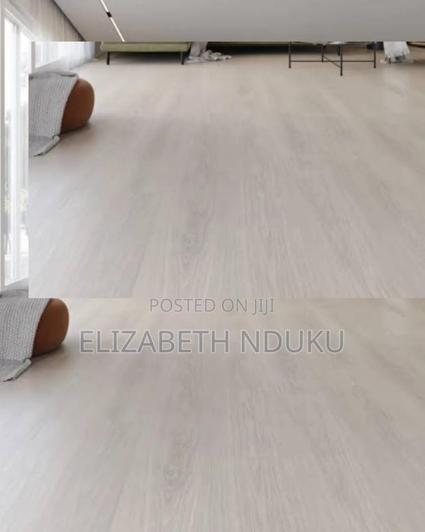 Floor Laminate (Fibre)