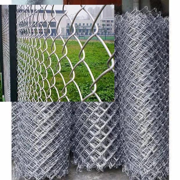 11g 80 by 80 4ft Chain Link - main view