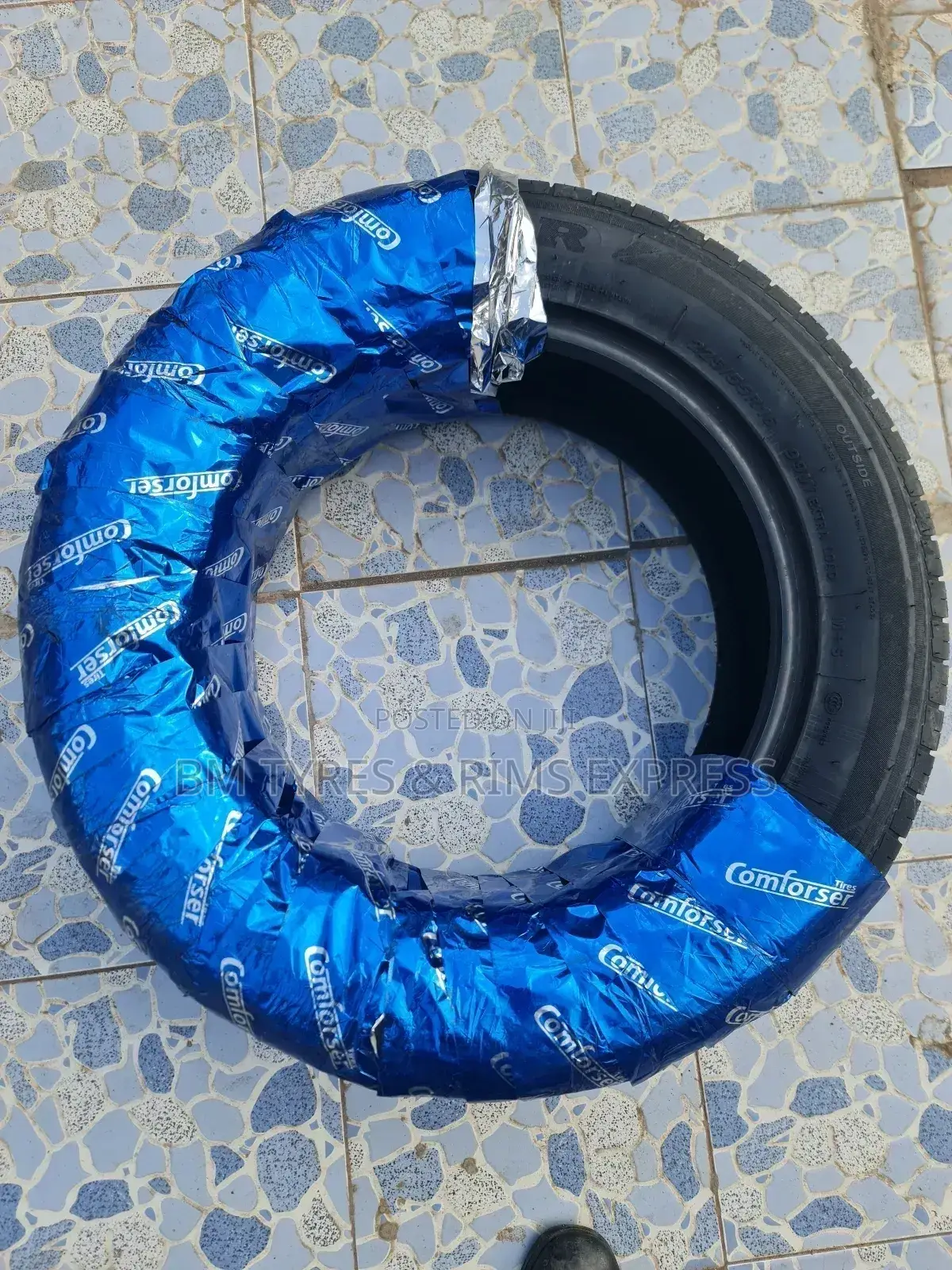 215 /45 R17 Comforser Tyres. (Cf700)