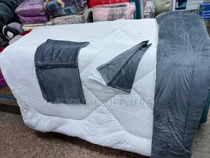 *High Quality Warm Velvet Duvets*
 *Size 6*7*