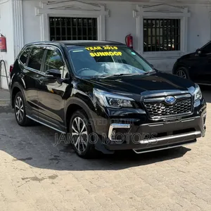 Subaru Forester Premium AWD 2019 Black