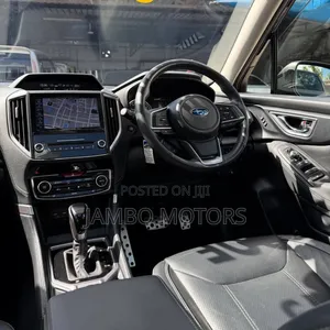 Subaru Forester Premium AWD 2019 Black