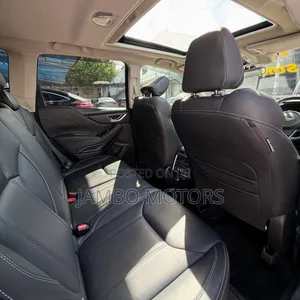 Subaru Forester Premium AWD 2019 Black