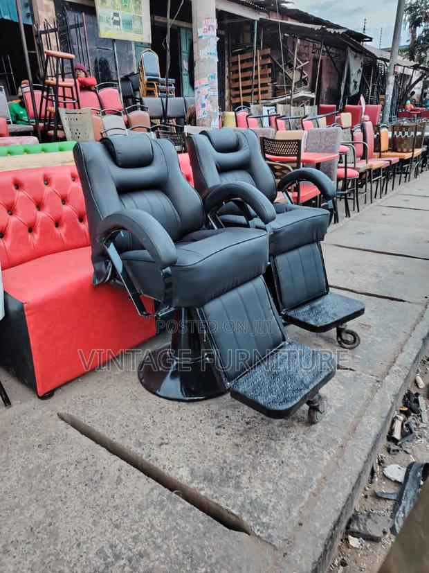 Barber Chair A009