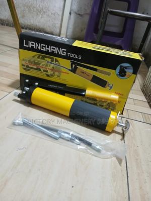 Manual Grease Gun 500cc - thumbnail 2