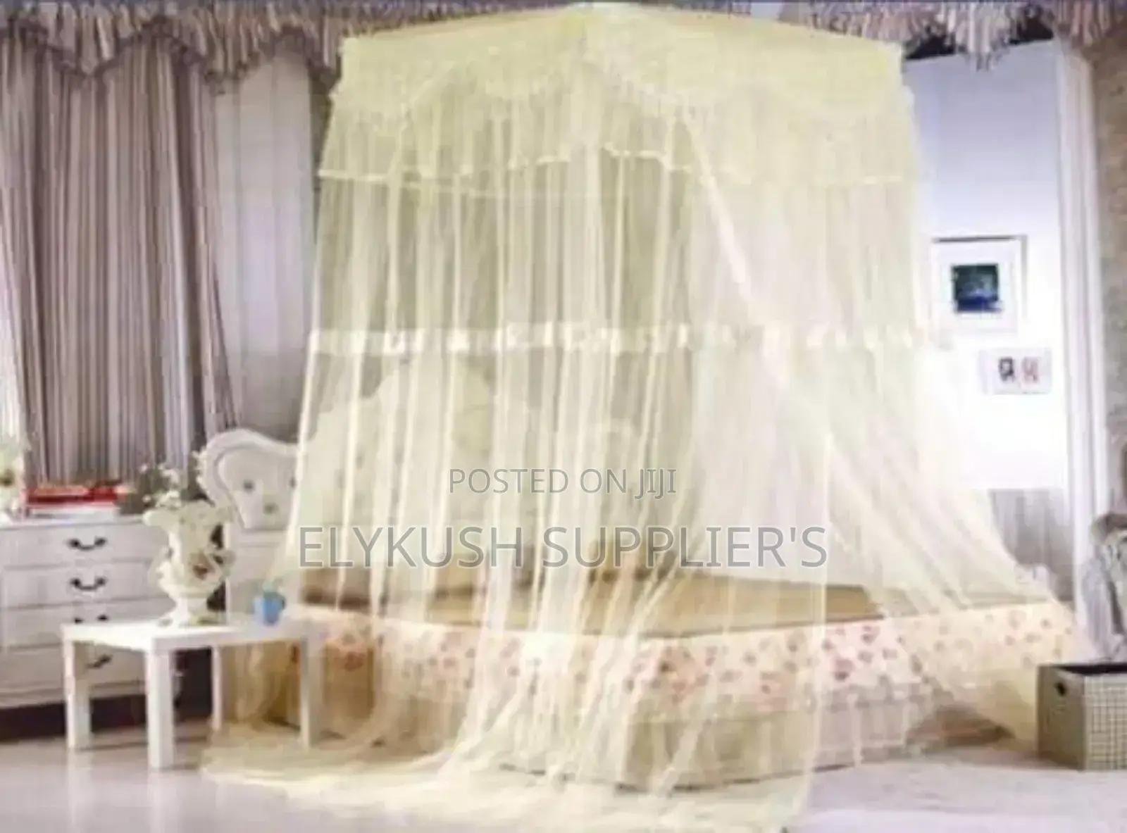 *Top Square Double Decker Mosquito Nets*
~Size; (Free Size)