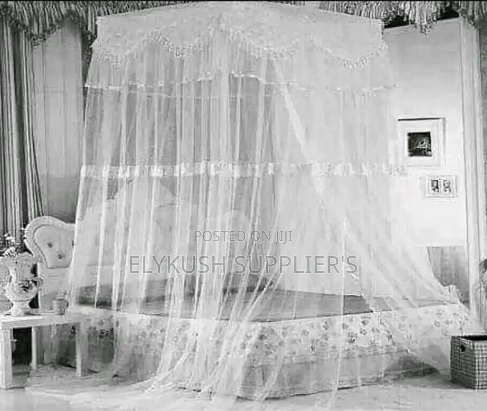 *Top Square Double Decker Mosquito Nets*
~Size; (Free Size)