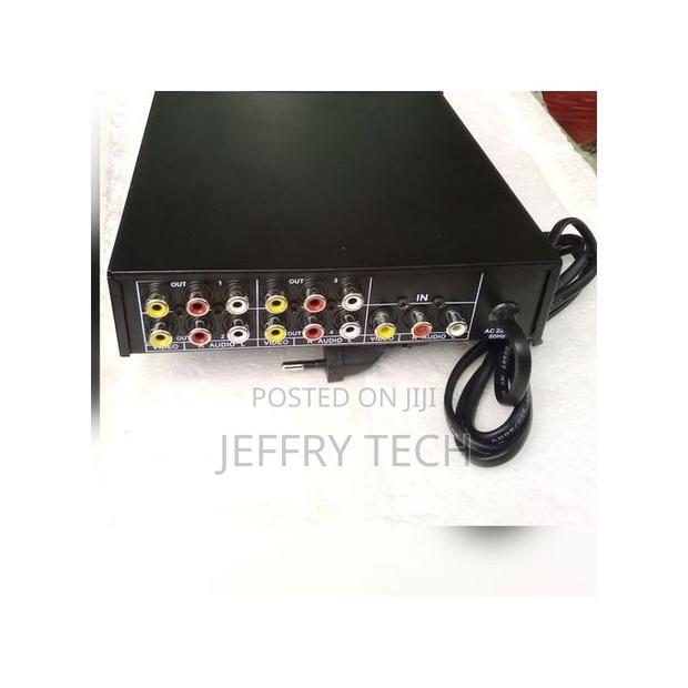 Av Splitter - 4 Ports - main view