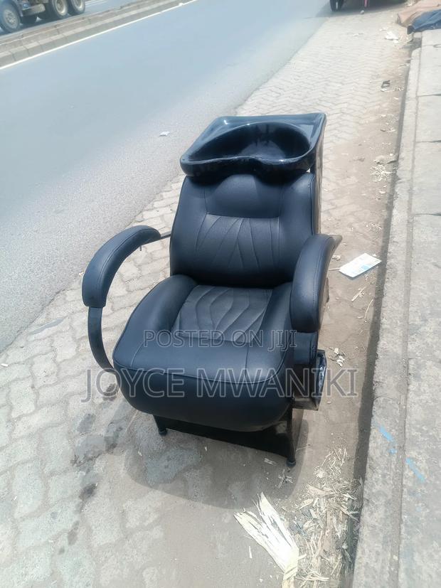 Sink Chair, Black Leather With Outlet Pipe - thumbnail 2