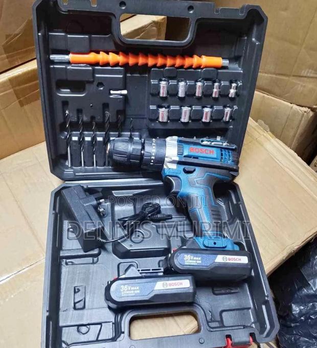 Cordless Bosch Drill With Two Batteries - main view