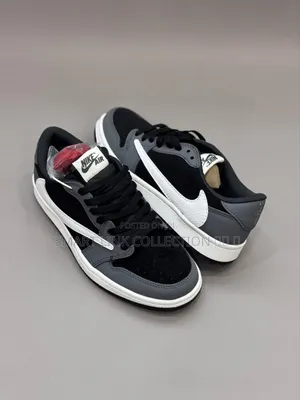 Nike Dunk Low "Reverse Panda"