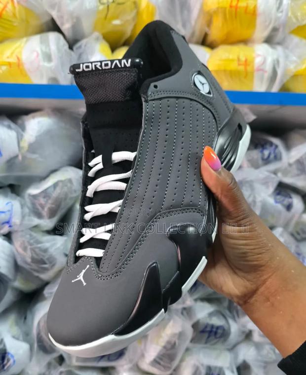 Airjordan 14 Retro
"Leather" - thumbnail 2