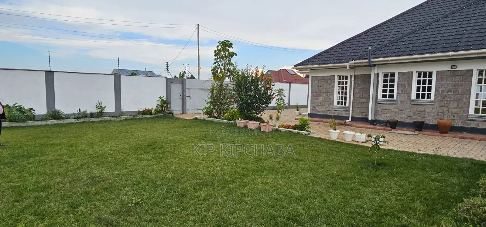 3bdrm Bungalow in Illula for sale