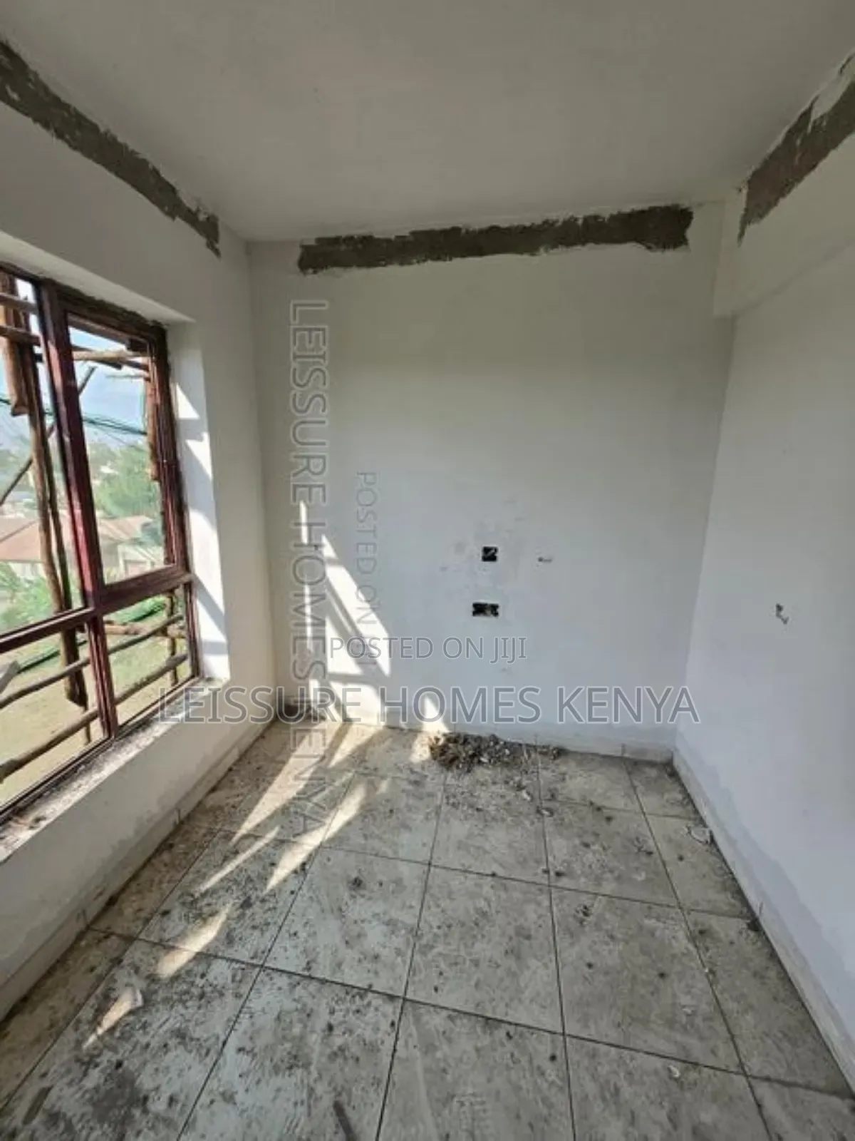 3bdrm Duplex in Thome for sale