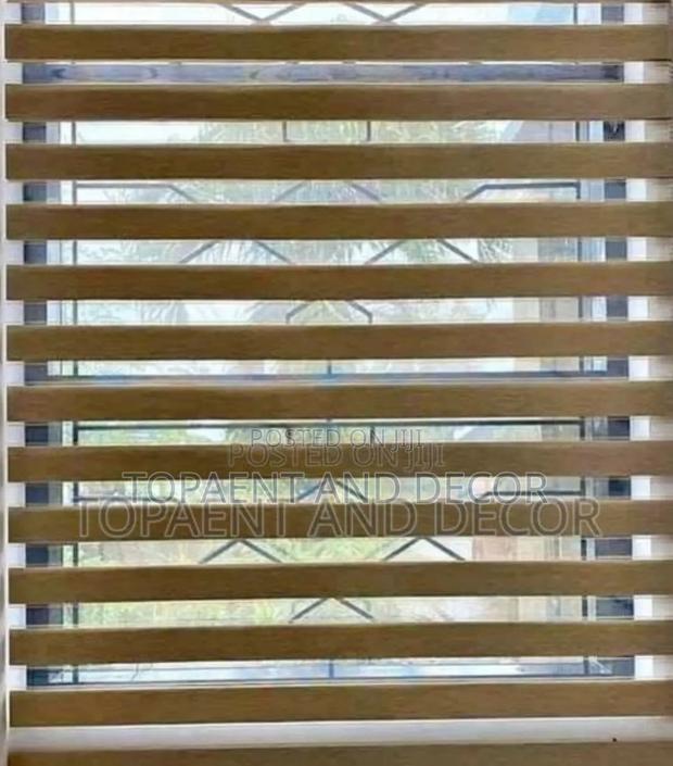 Sun Blocking Horizontal Office Window Blinds - main view