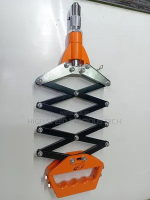 Industrial Rivet Gun