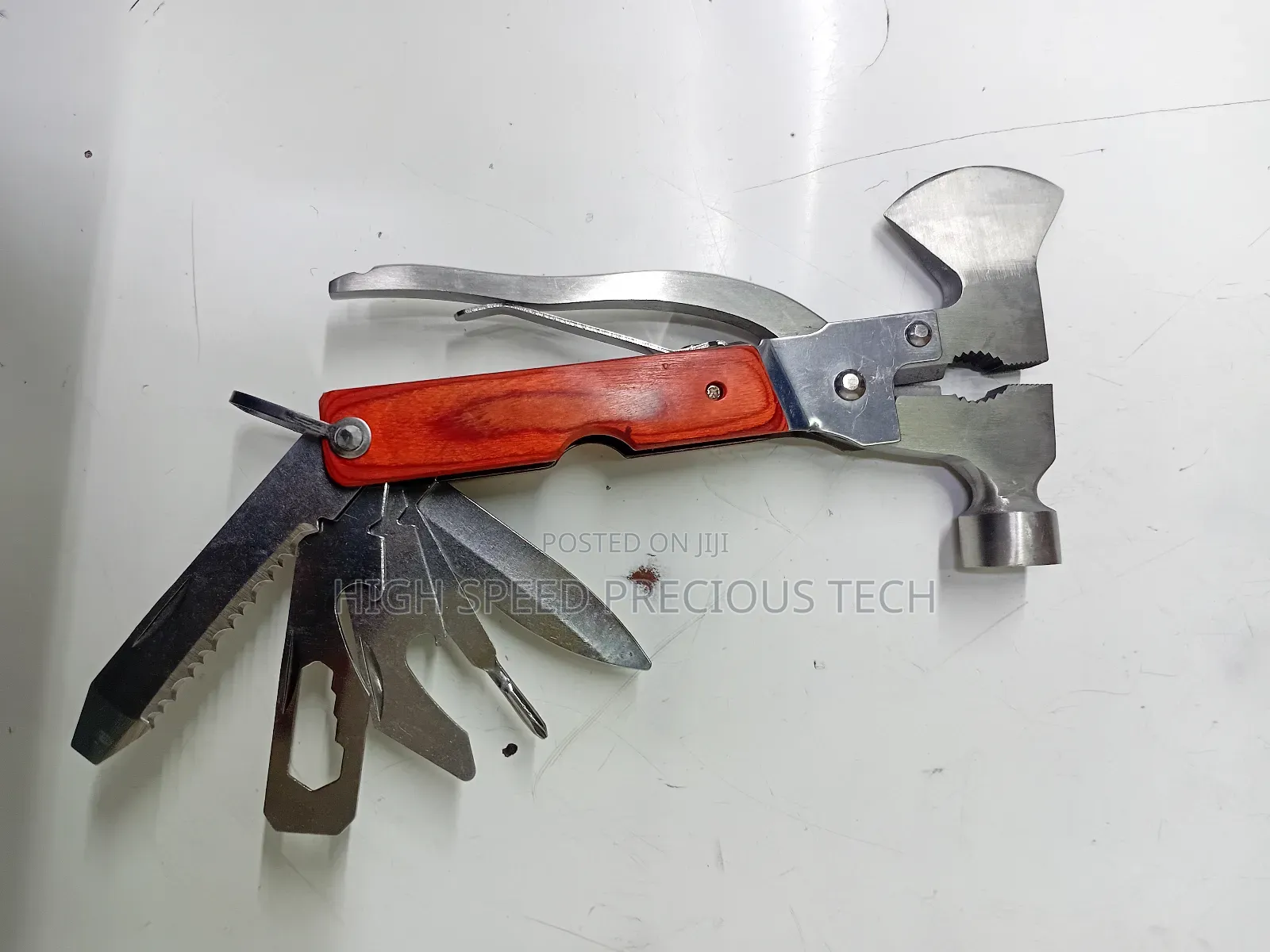 Multi Tool 9 in 1 With a Pouch