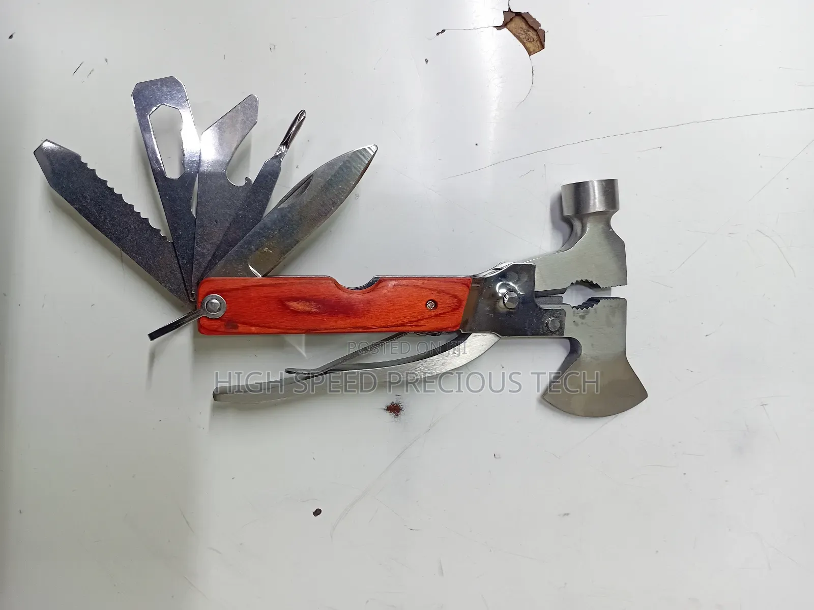 Multi Tool 9 in 1 With a Pouch
