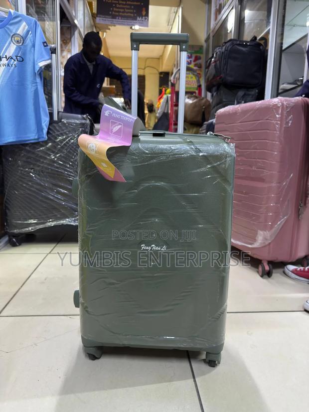 Small Size Jungle Green Rubber Unbreakable Suitcase - thumbnail 2