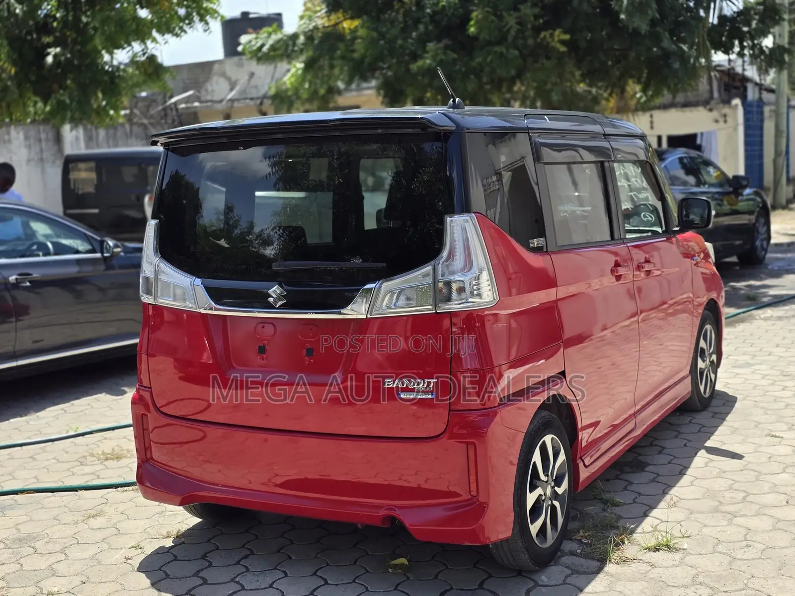 Suzuki Bandit 2018 Red