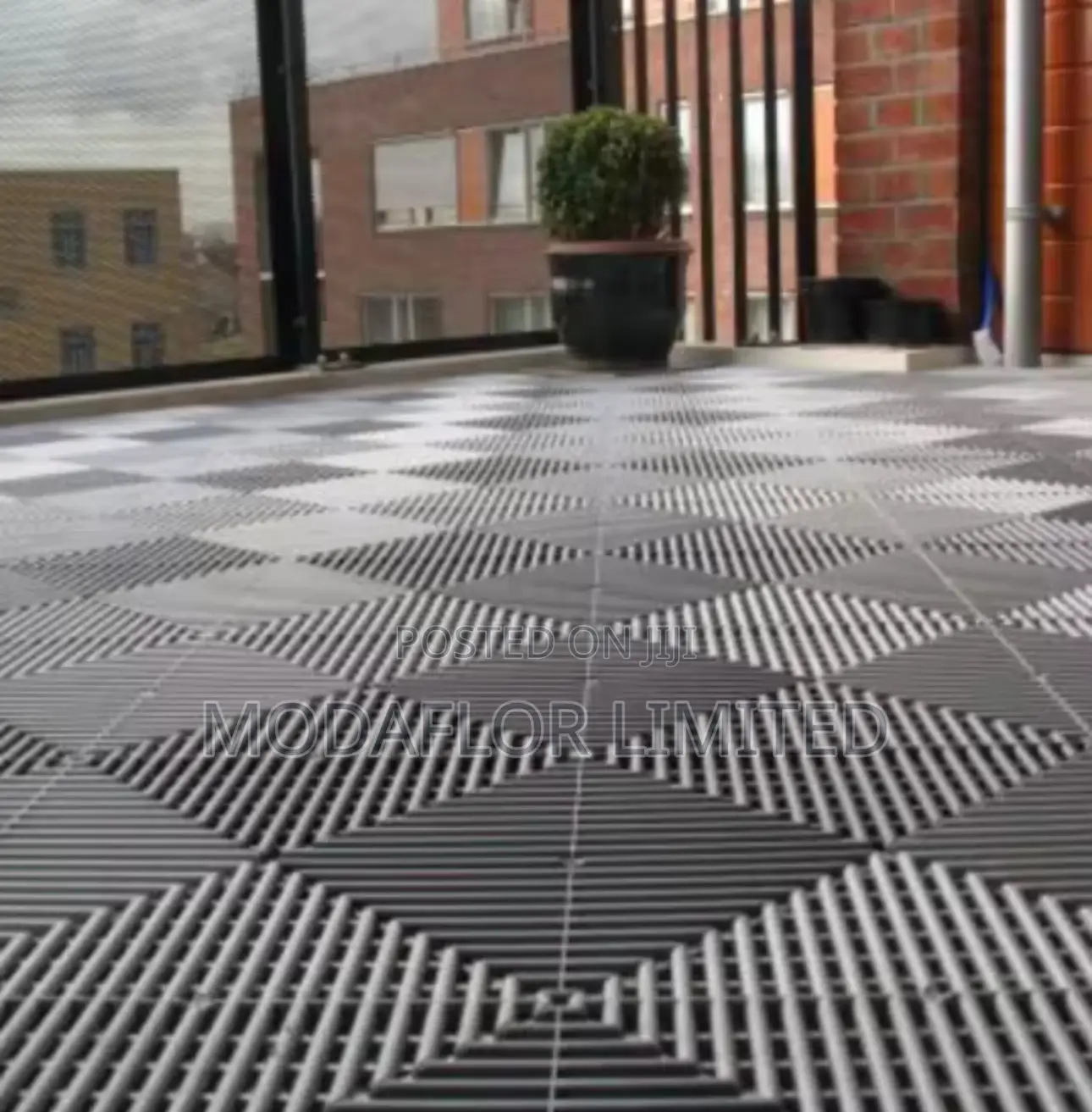 Shock Absorbing Garage Mats – Interlocking Rubber Tiles