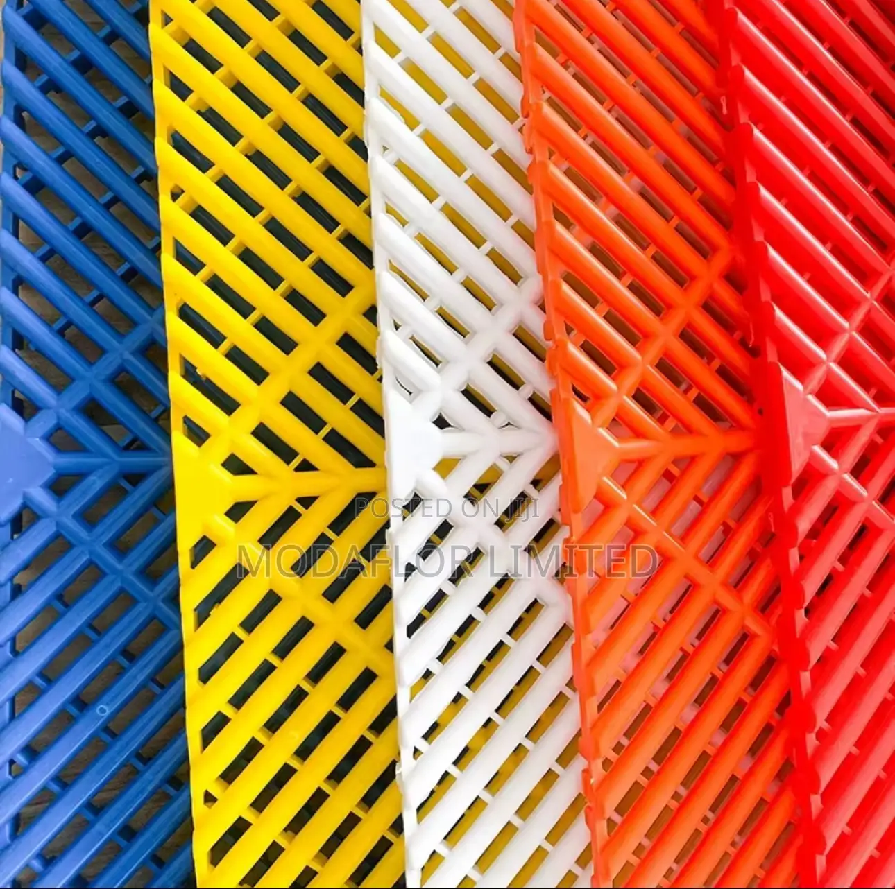 Heavy-Duty Flooring Mats for Garages Workshops