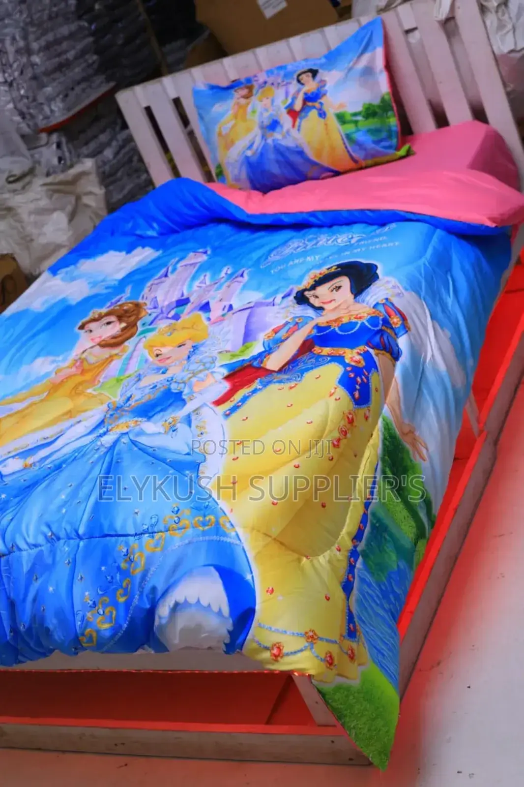*(3pc) Cartoon Themed Duvets Set* Size: 4*6