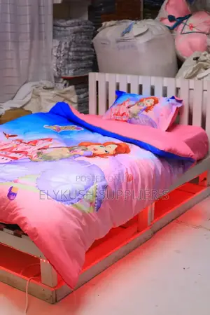 *(3pc) Cartoon Themed Duvets Set* Size: 4*6