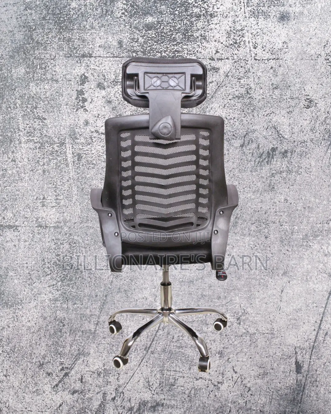 High-Back Secretarial Mesh Chair — Breathable in Hot Weather