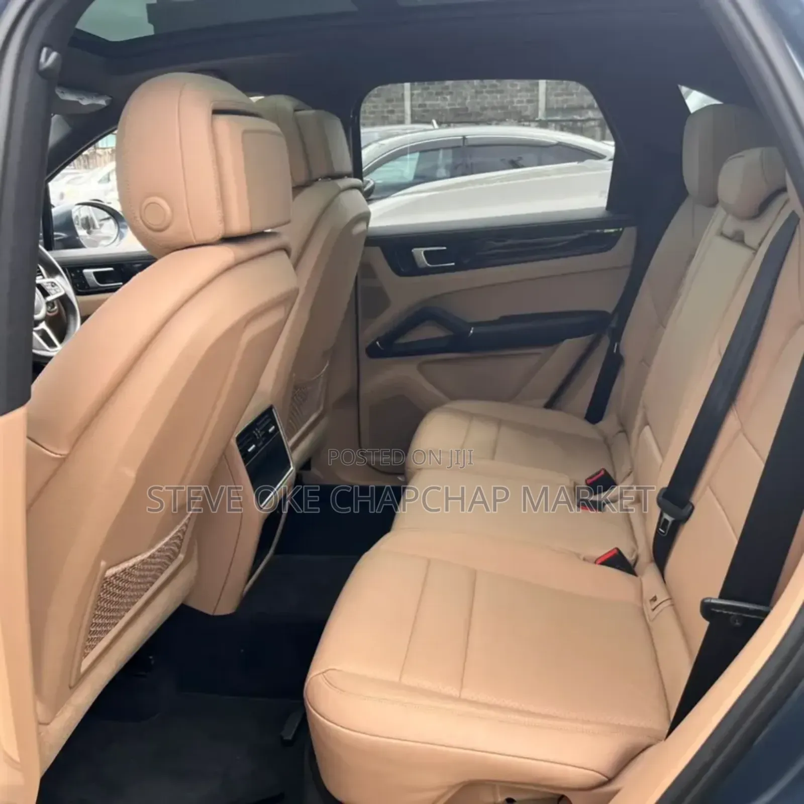 Porsche Cayenne Base AWD 2019 Gray