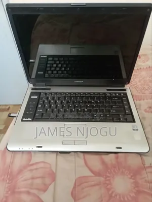 Laptop Toshiba Satellite A350 1GB Intel HDD 128GB