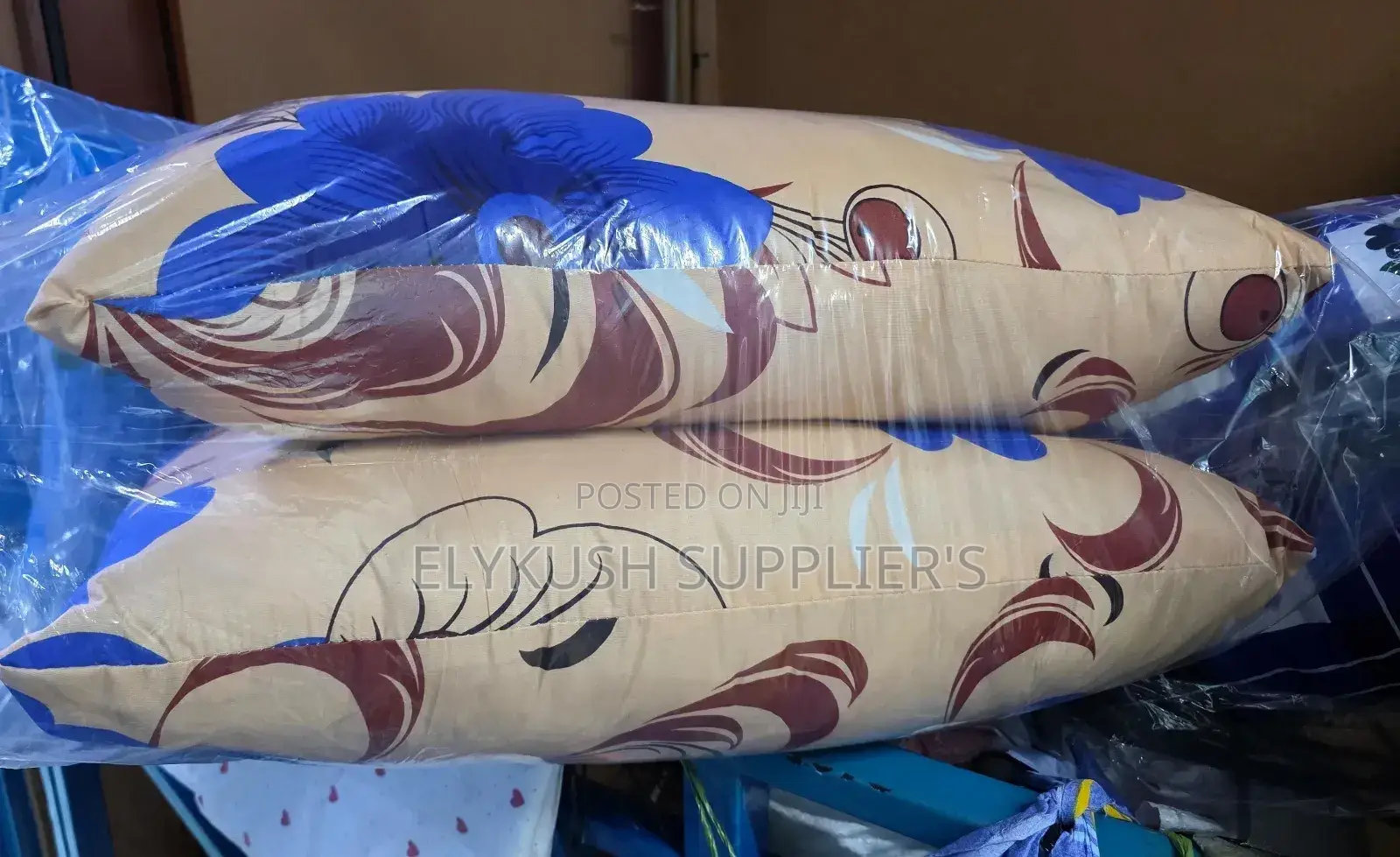 *Flowered Fiber Bed Pillows