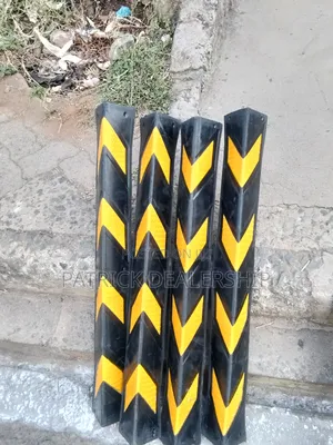 Heavy Duty Rubber Conner Guard